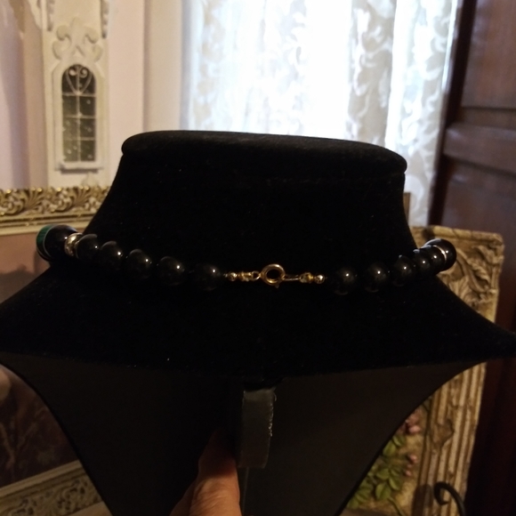 3/$18 Vintage Faux Malachite & Black Bead Necklace - Picture 4 of 5